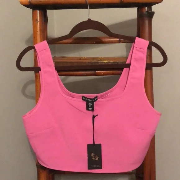 Pink wide leg pant and cropped tank set Size Med - Picture 2 of 9